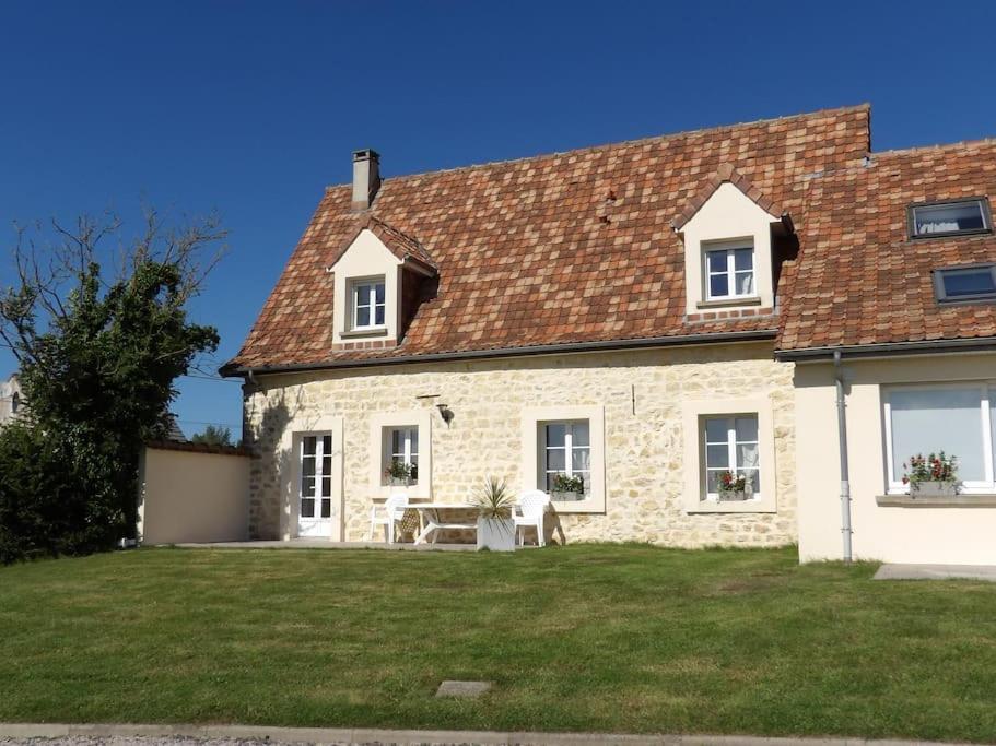 Gîte La Grange 8personnes au sein d'un élevage de Chevaux Brucquedal Esterno foto