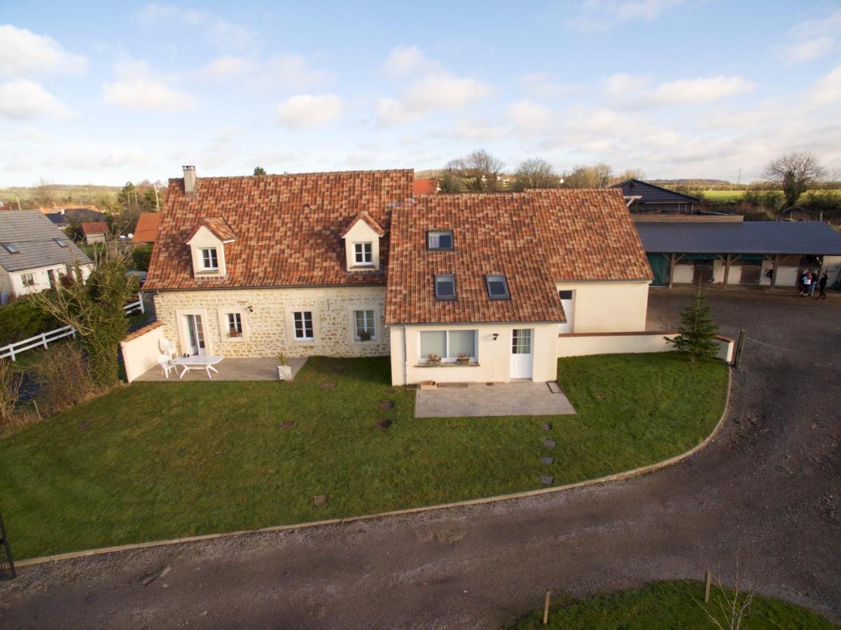 Gîte La Grange 8personnes au sein d'un élevage de Chevaux Brucquedal Esterno foto